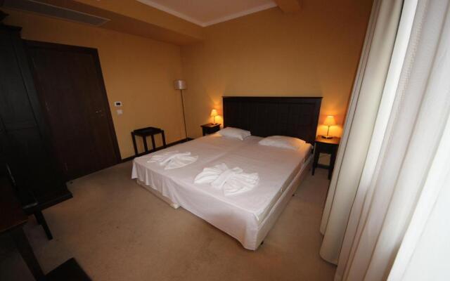 Menada Apartments in Royal Beach Resort