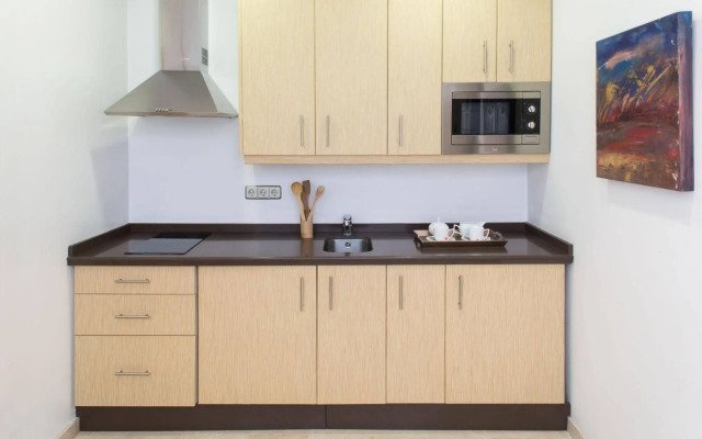 Puerta Catedral Studios