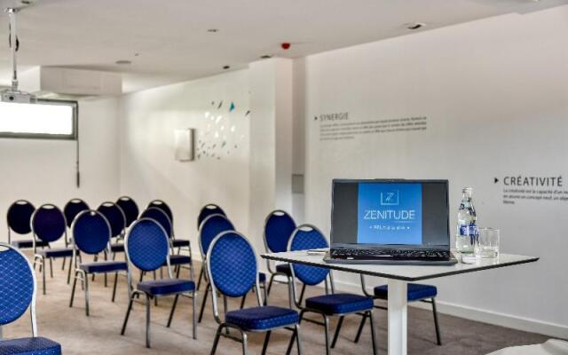 Hôtel Le Circuit Le Mans