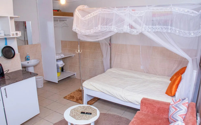 Room-sappire Suits- Cozy Room With Own F