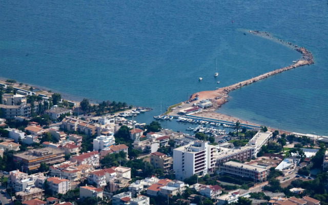Thomas Beach Hotel