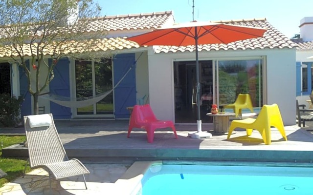 Les Yeux Bleus Bed & Breakfast