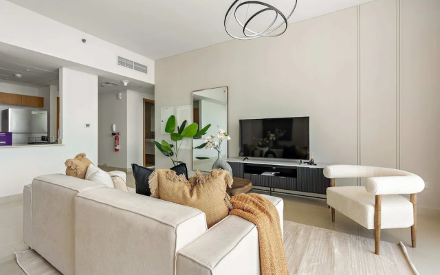 Silkhaus Spacious 2bdr Stay in Julphar Tower