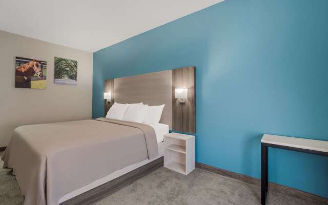 Quality Inn & Suites