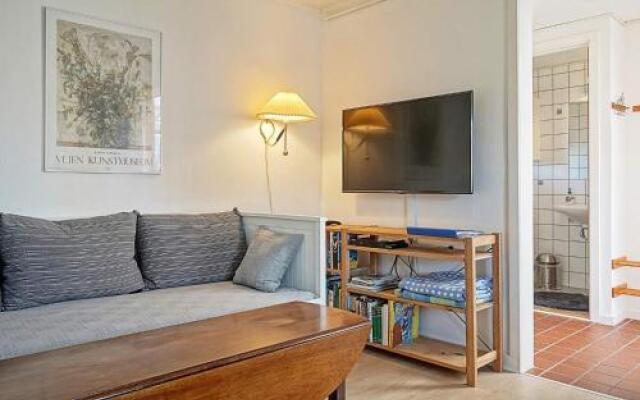 Two-Bedroom Holiday home in Svaneke 5