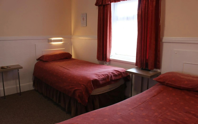 Rollason Wood Hotel
