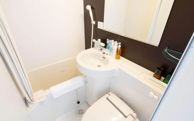 Super Hotel Tokyo Shiba