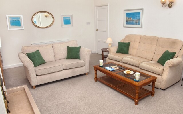Weymouth Bay Apartment B