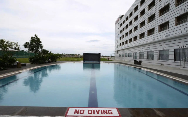 Hotel Naveen Lakeside