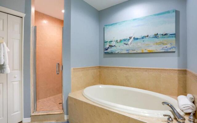 506 Harborview Grande