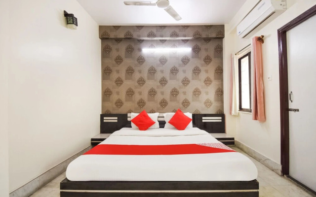 OYO 8189 Shree Krishna Guest House
