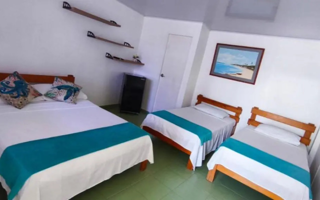 Sarie Bay Inn