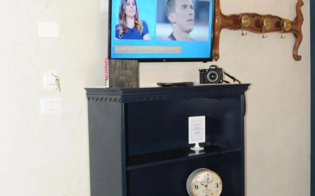 Suites Train Station Mestre Apartment    (No Front Desk Need To Contact Property 5  Days In Advance)