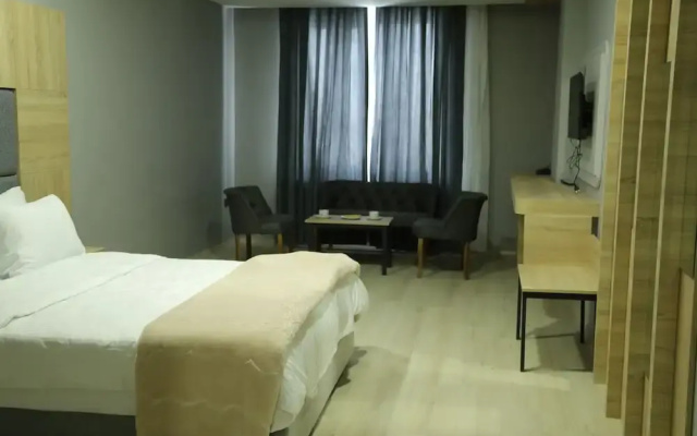 Bayraktepe Snow Hotel
