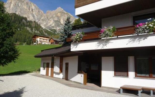 Apartments Residence Alta Badia