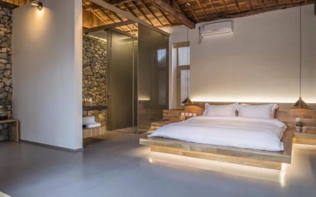 Worth Waiting Boutique Hotel