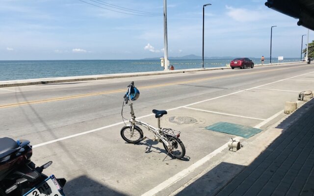 Lumpini Seaview Jomtien by Robbin