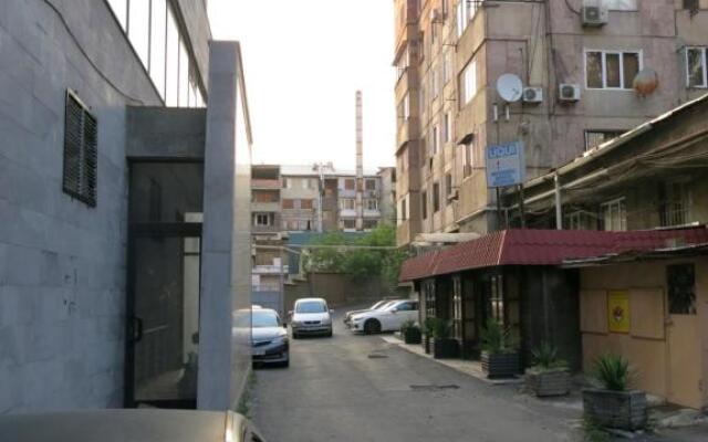 RC on Sayat-Nova avenue 21