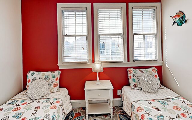 Double Stack - 4 Br Home