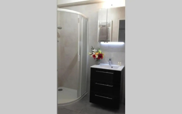 Port Vauban appartement F3 refait à neuf