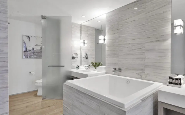 W Hotel Residences Suite South Beach
