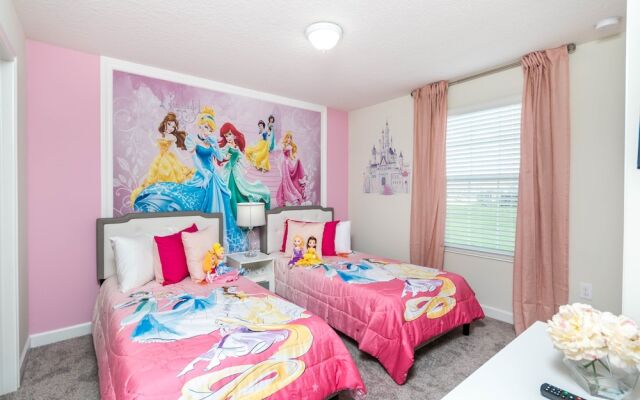 6 Bedroom Villa With GR and Pool