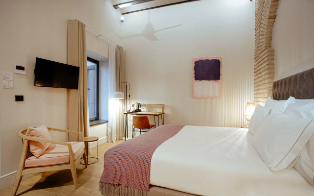 Casa Alhaja by Shiadu