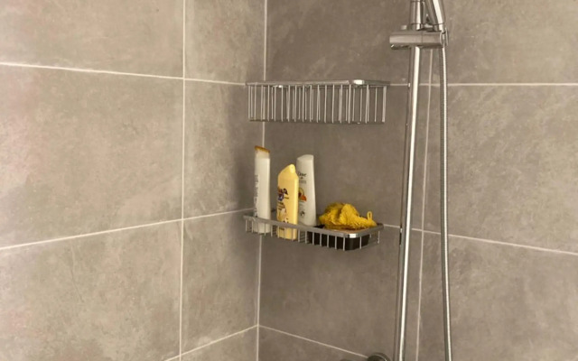 Standing Residence Tevai