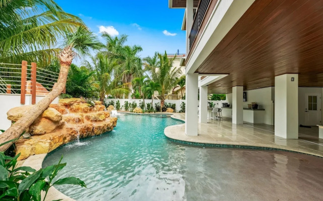 The Oasis in Siesta Key