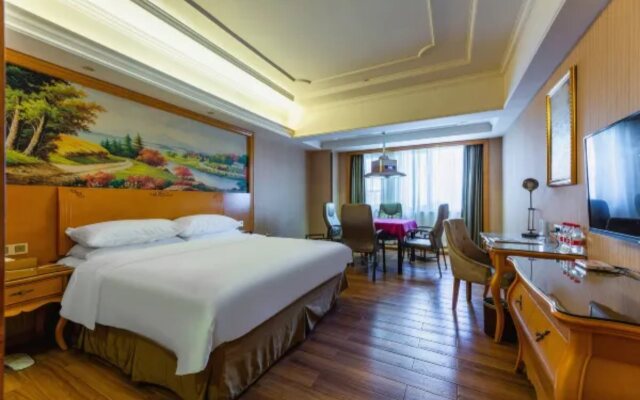 Vienna Hotel (Xinhua South Store, Hankou North Road, Wuhan)