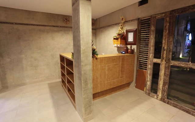 Lokal Bali Hostel