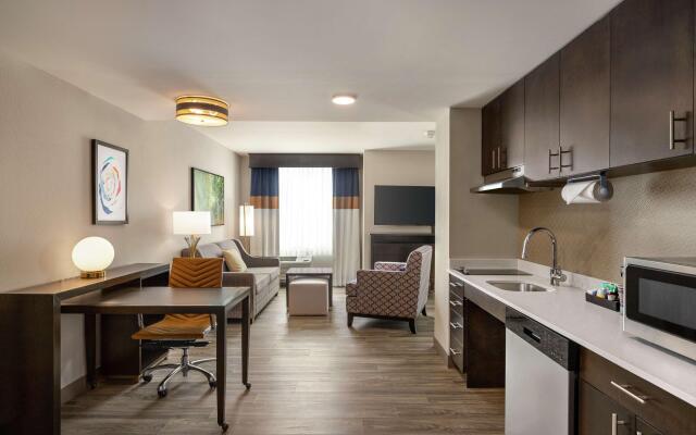 Homewood Suites by Hilton Indianapolis Downtown IUPUI