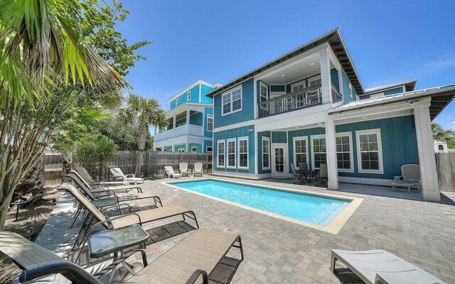 Casa Azul by Five Star Properties