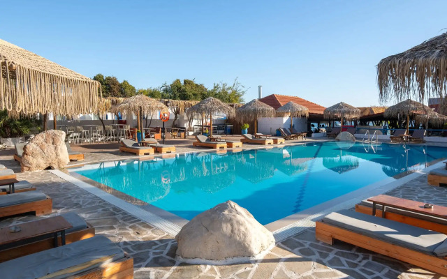 Aquarius Beach Hotel