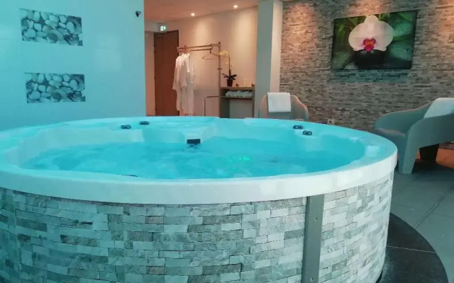 Best Western Les Aureliades