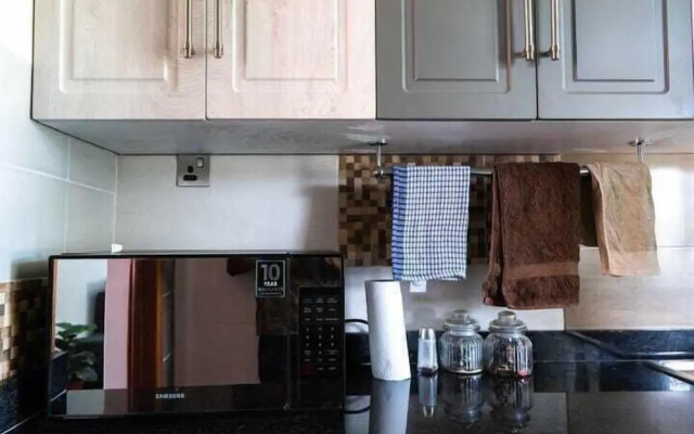 Karen Brooks View Palace Apartments