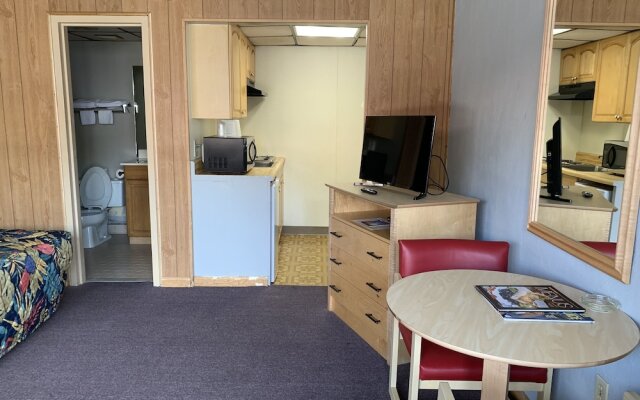 MacThrift Motor Inn