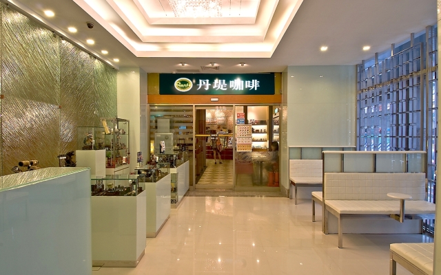 First Hotel