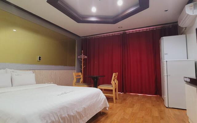 Gyeongpo Emerald Beach Hotel
