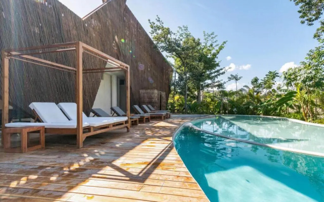 *Brand New Exclusive studio in a gated community *