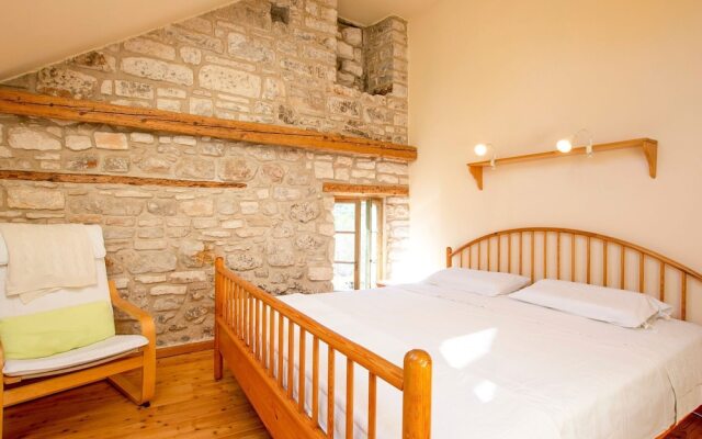 Tranquil Apartment in Marine Zemlje Near Stiniva Beach