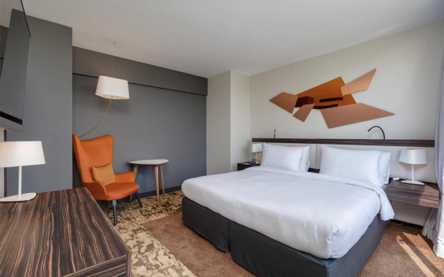 Mercure Paris Arc de Triomphe Etoile