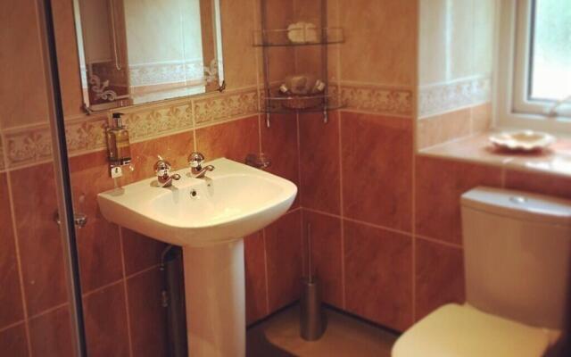 Llwyn Onn Guest House