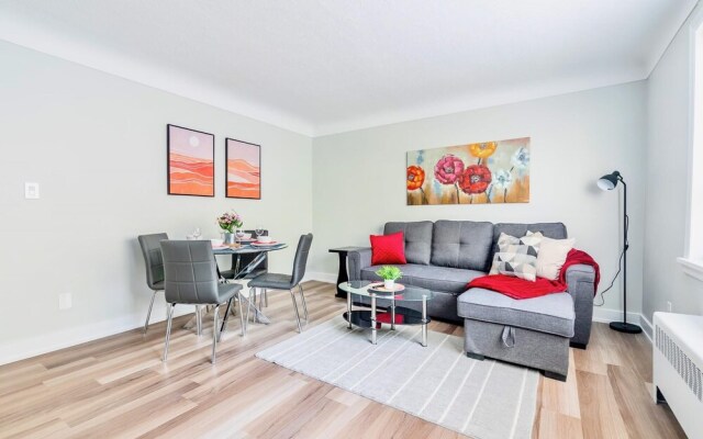 1BR Apt w King Bed Netflix - Near DT Hamilton