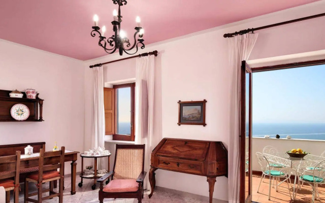 M Suites Sorrento