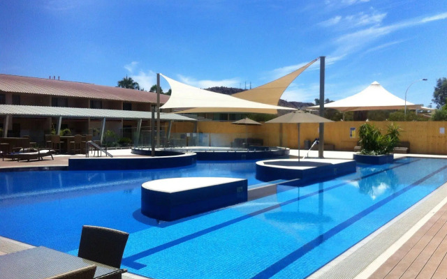 Crowne Plaza Alice Springs Lasseters by IHG