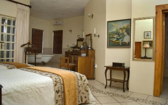 Belvedere on River Guest House
