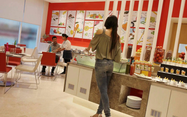 ibis Coimbatore City Centre Hotel