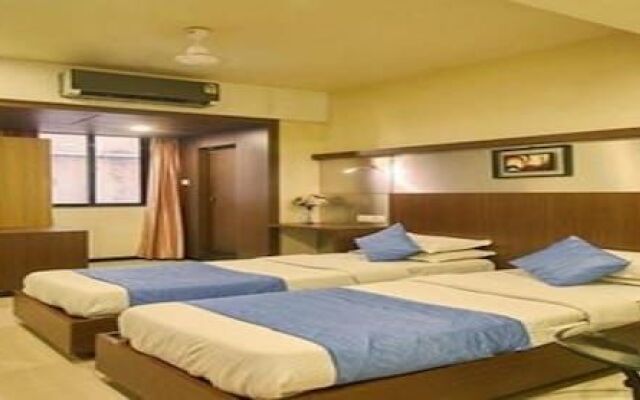 Room Maangta 211 - Thane West
