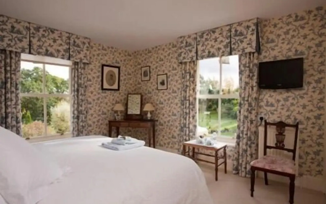 Rookwood Farmhouse